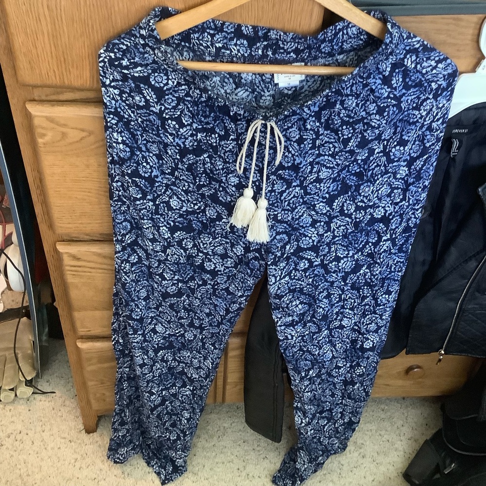 Flowy pants